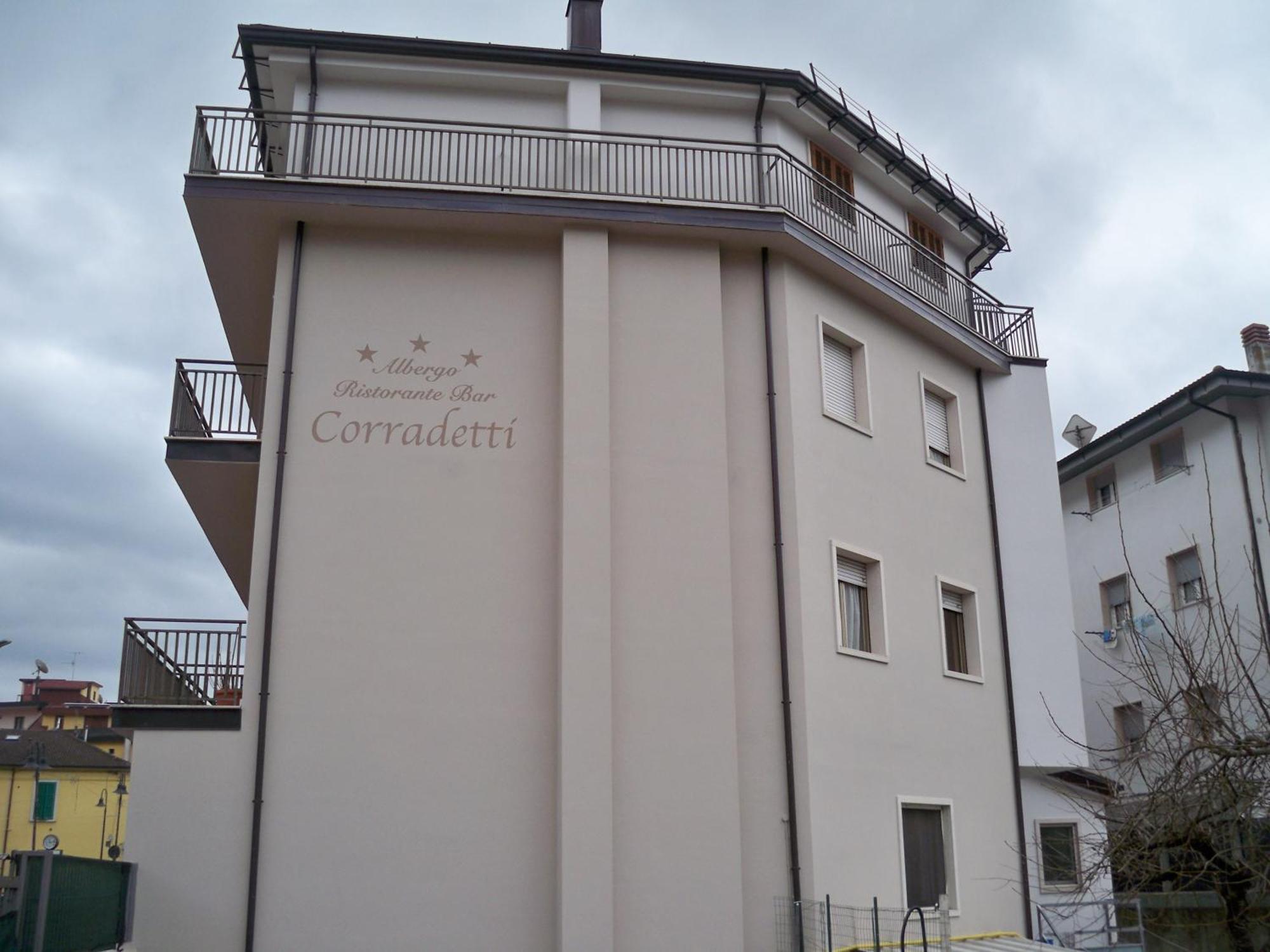 Albergo Corradetti Castel Di Sangro Dış mekan fotoğraf